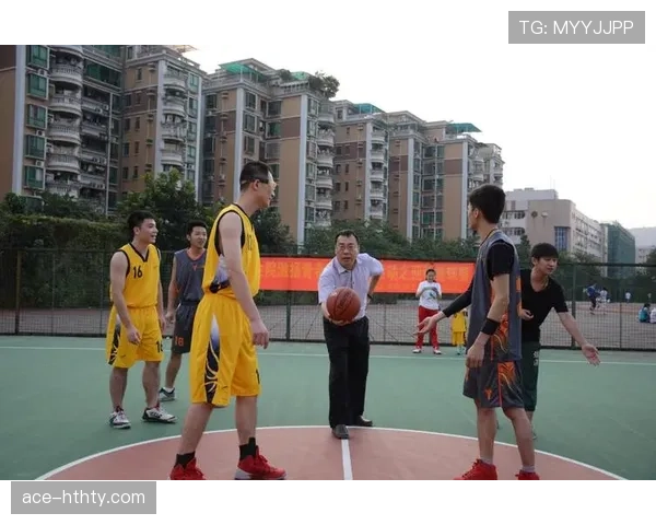 发球规则详解：篮球比赛中如何正确执行发球？